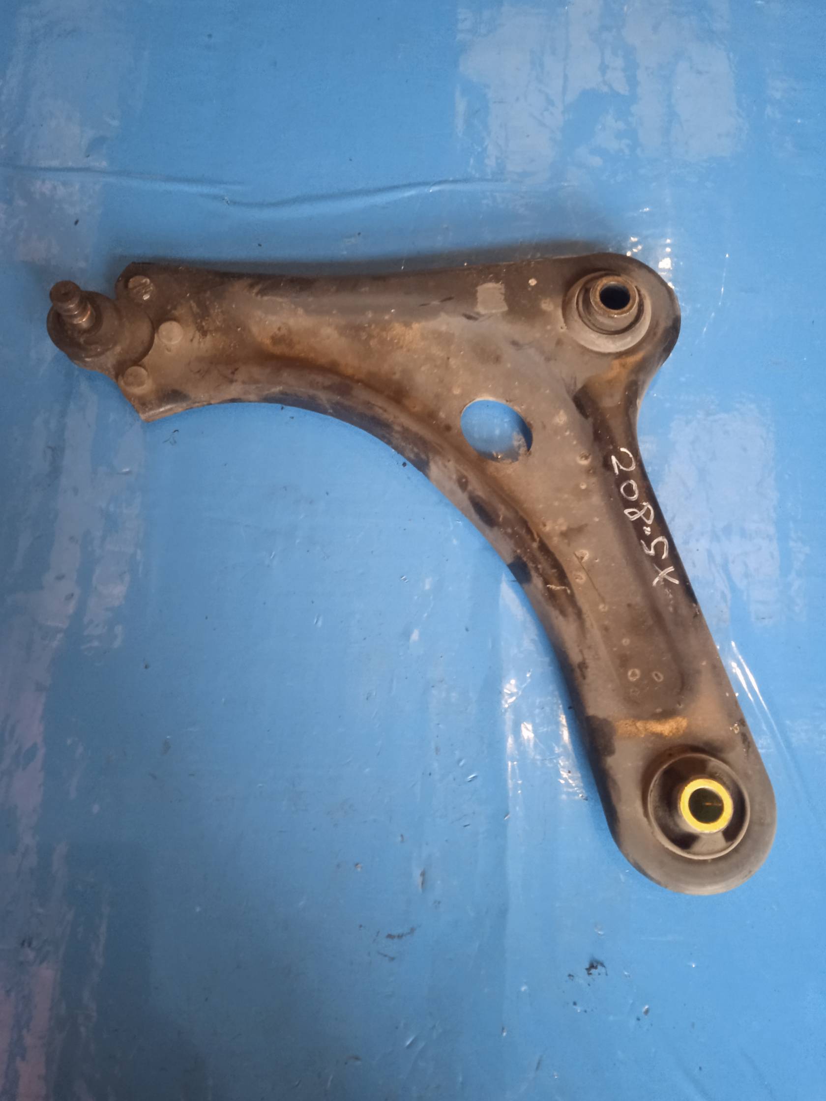 Braccio oscillante sosp. ant. sx.